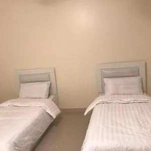 احجز هنا
